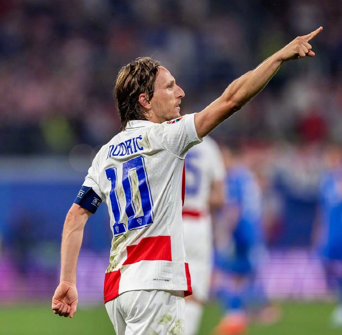 约基奇威少均三双掘金克爵士 尼克斯豪取8连胜